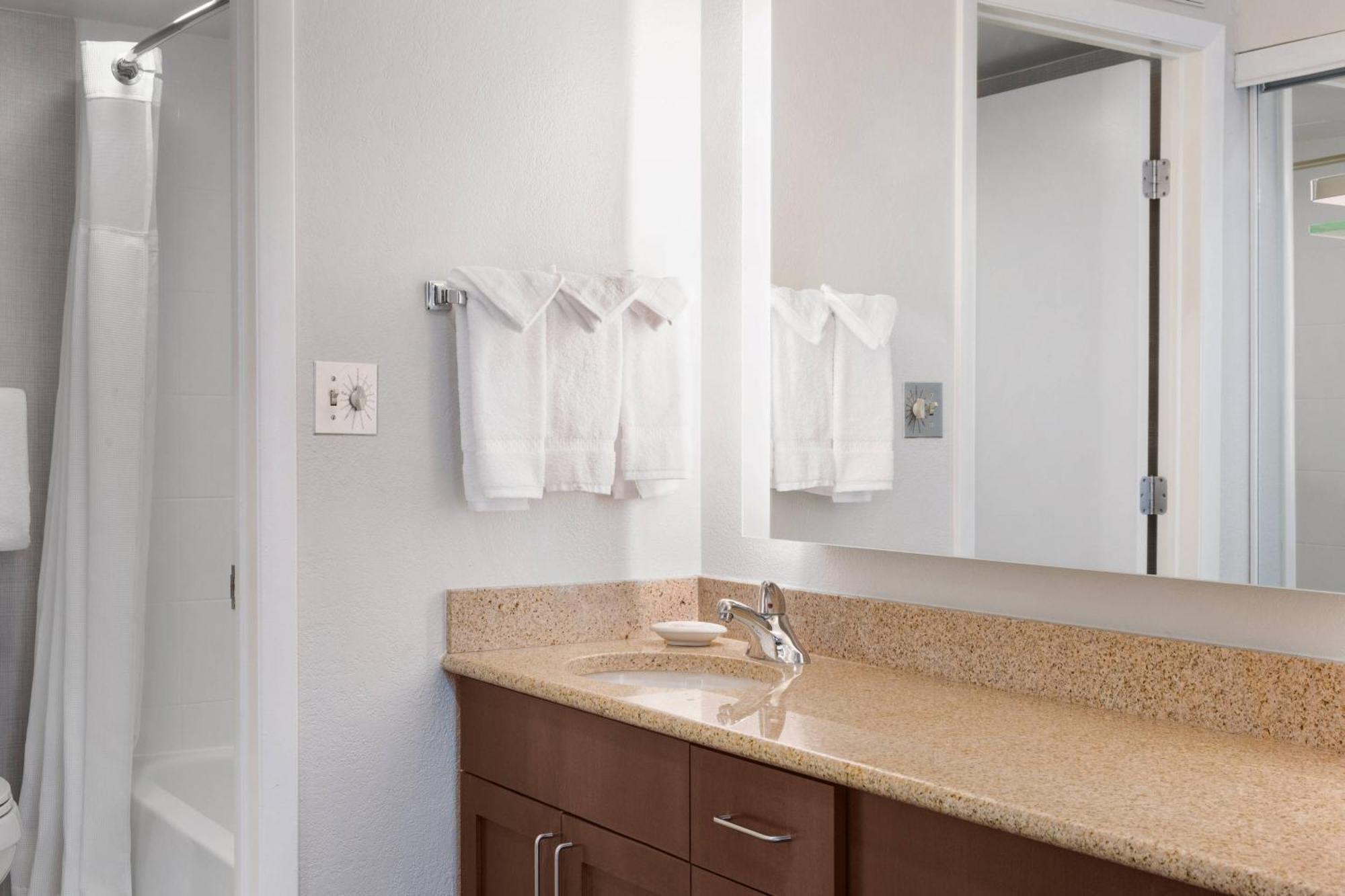 Residence Inn Philadelphia Willow Grove Horsham Eksteriør billede
